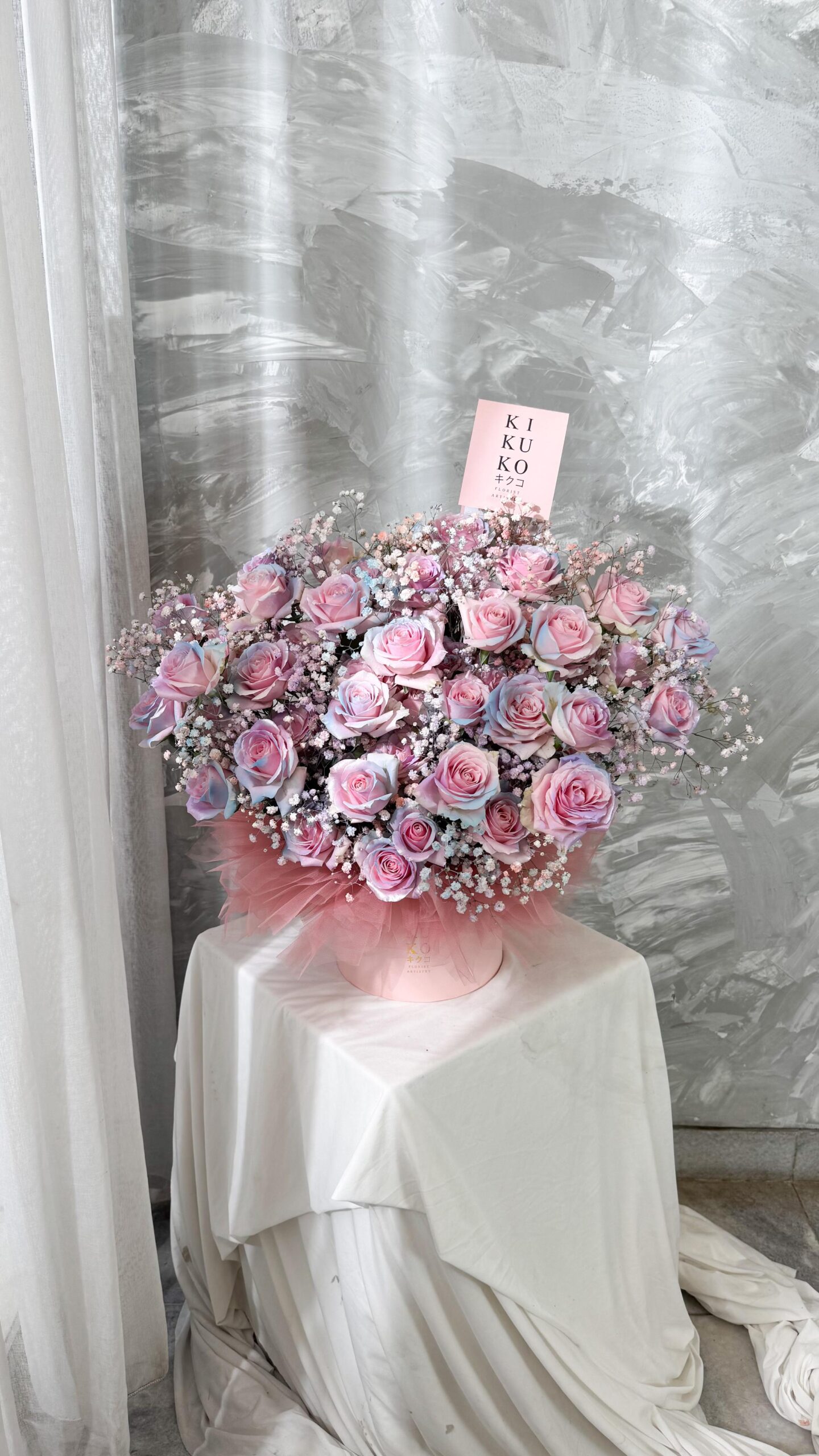 Unicorn Bloombox 30 Stems (1)
